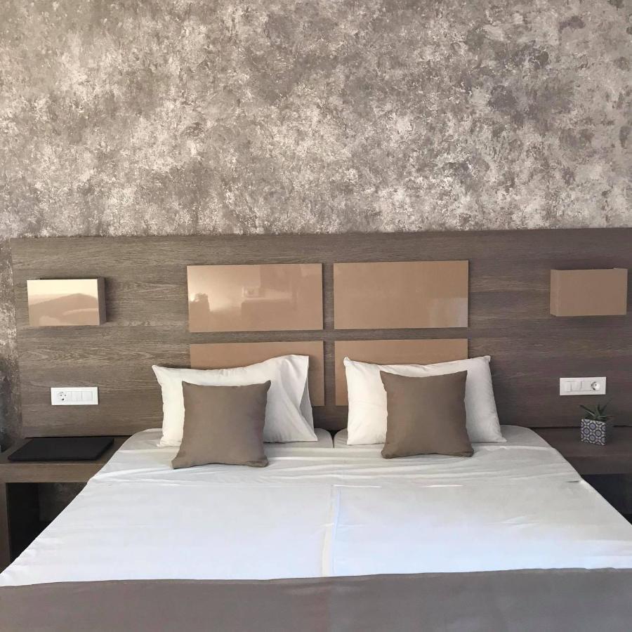 Derekas Studios & Apartments لاغاناس المظهر الخارجي الصورة