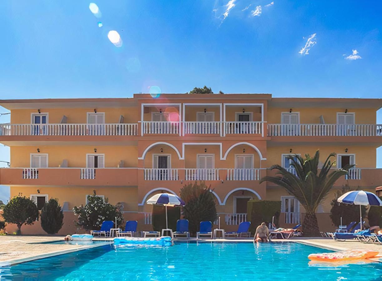 Derekas Studios & Apartments لاغاناس المظهر الخارجي الصورة