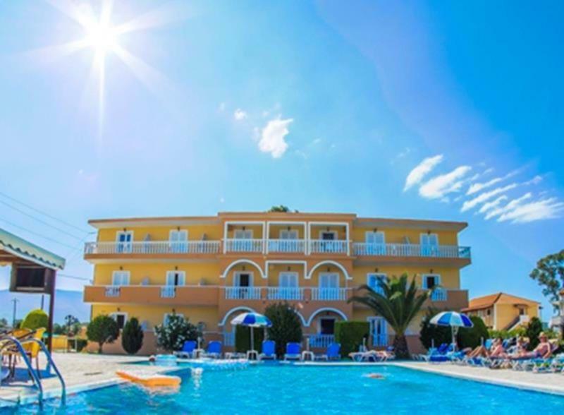 Derekas Studios & Apartments لاغاناس المظهر الخارجي الصورة